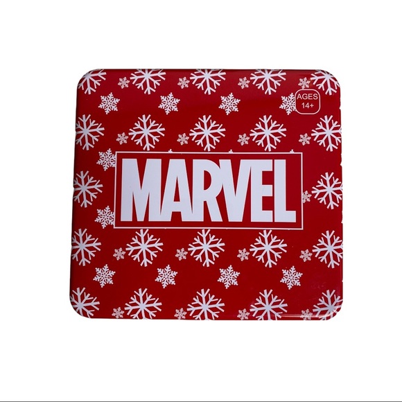 NWT In Gift Box Marvel Trifold Wallet With Keychain - Picture 2 of 7
